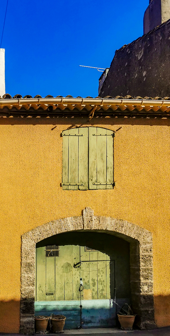 le jardin devant la maison