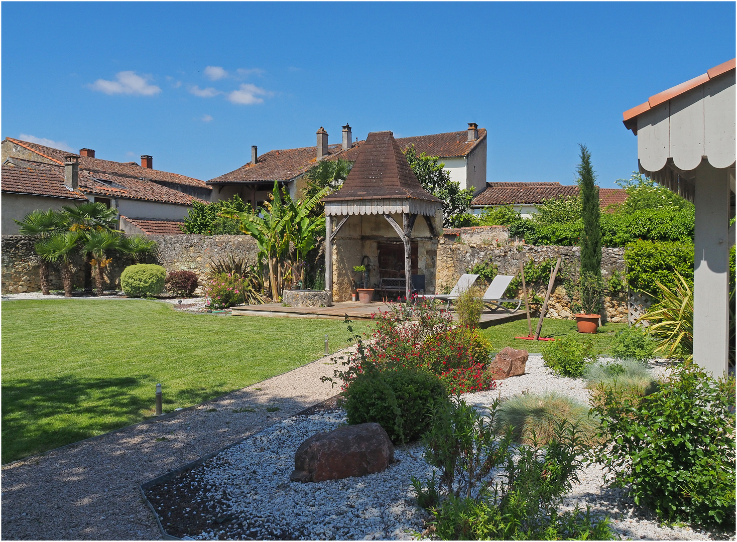 Le jardin d’un hôtel-restaurant de Condom