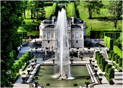 Le jet d'eau de Linderhof