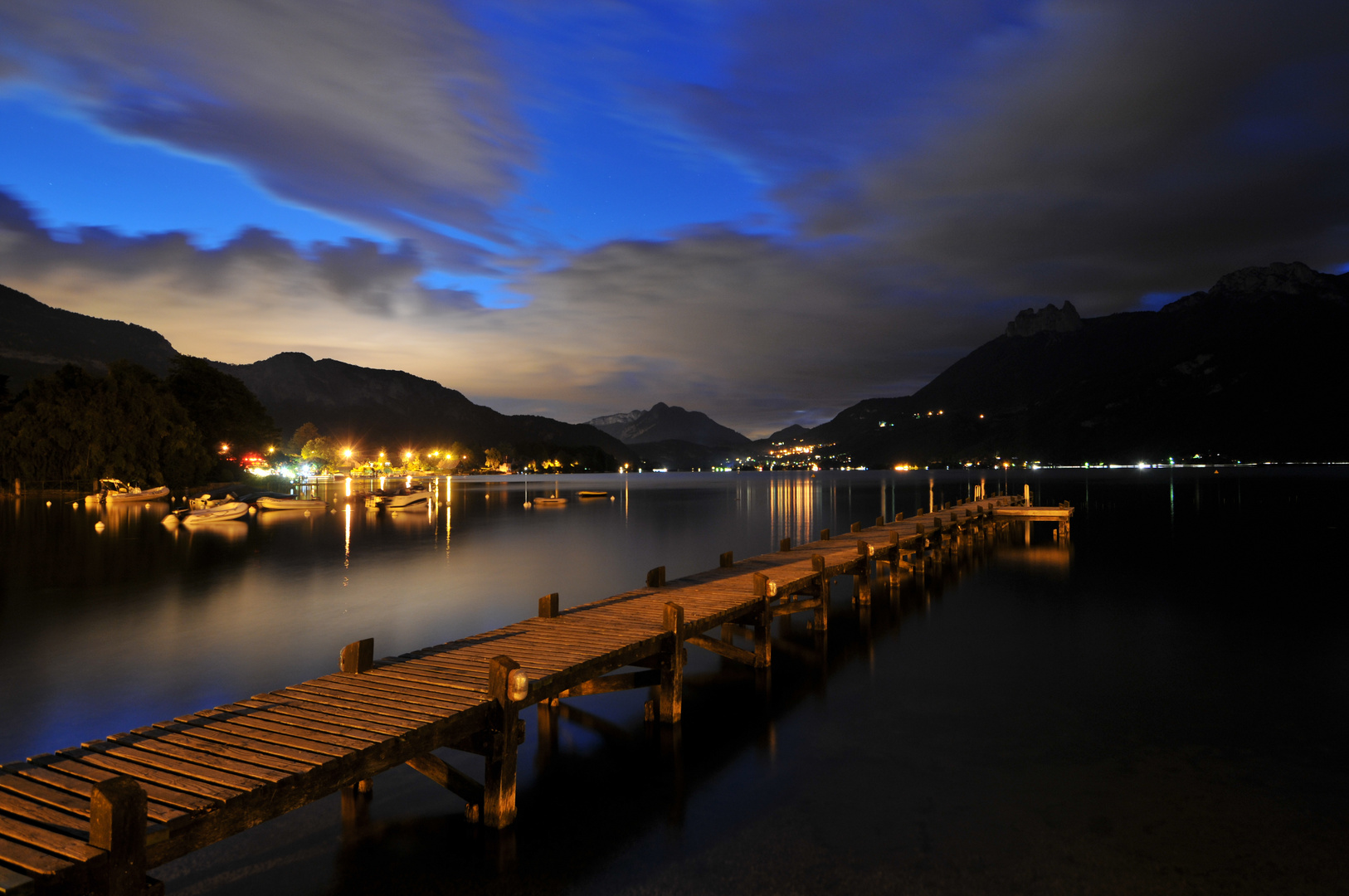 Le Lac Bleu - Annecy