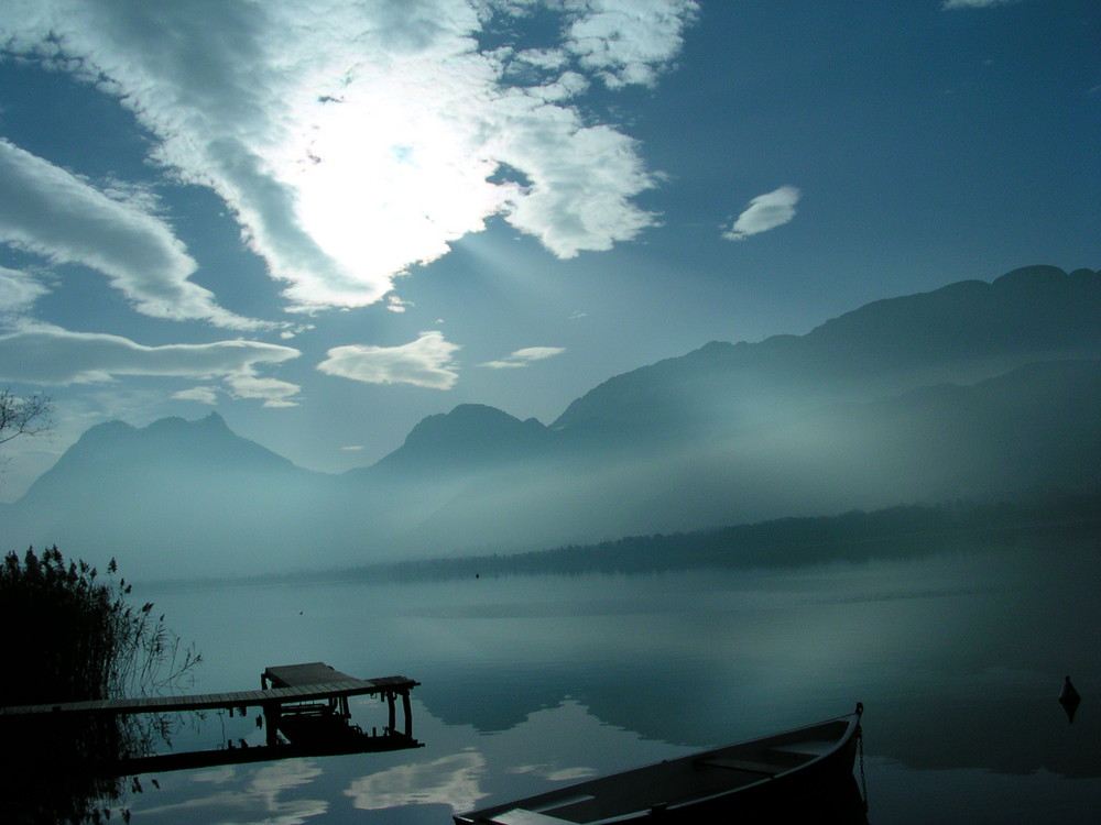 Le lac D'annecy majestueux