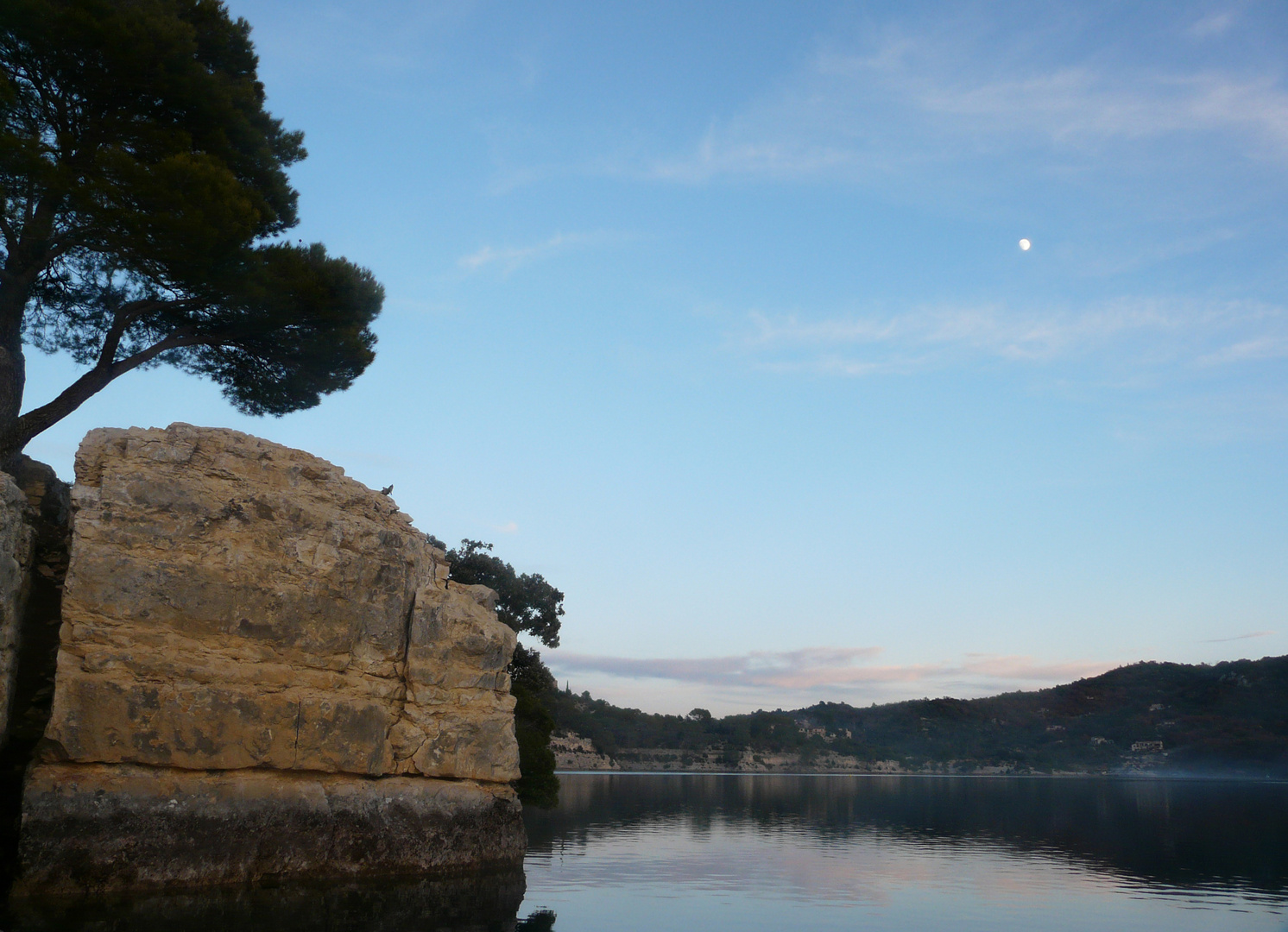 Le lac d'ésparon sur verdon