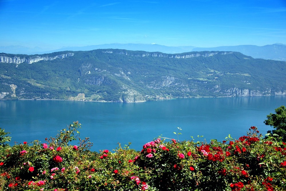 Le Lac du Bourget et le Mont Blanc