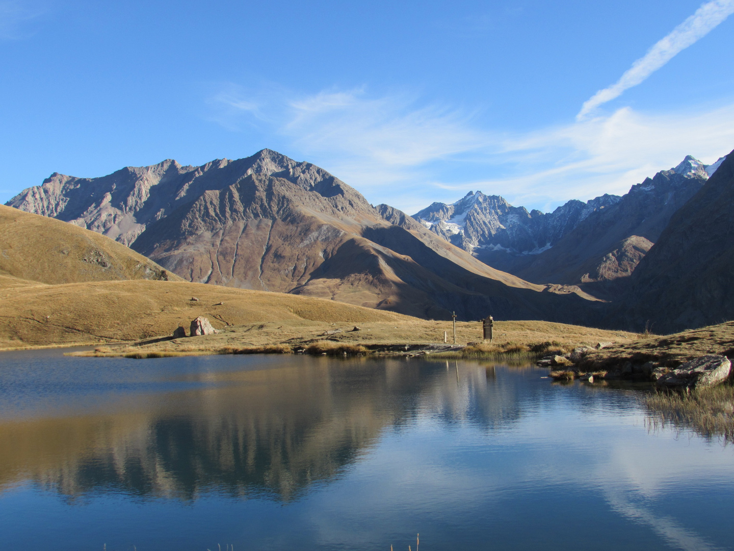 ..Le Lac du Pontet, en automne..