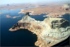 Le LAC POWELL (vu du ciel)