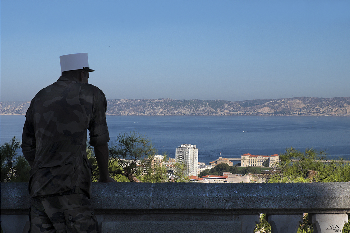 Le légionnaire   à Notre Dame de la Garde .