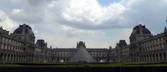 .... Le Louvre .....