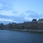 Le Louvre en bleu