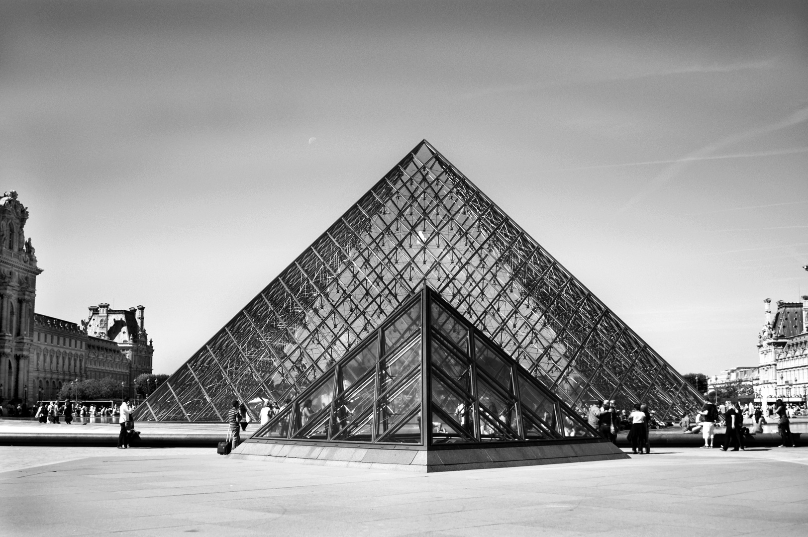 Le Louvre & sa double face de velour .