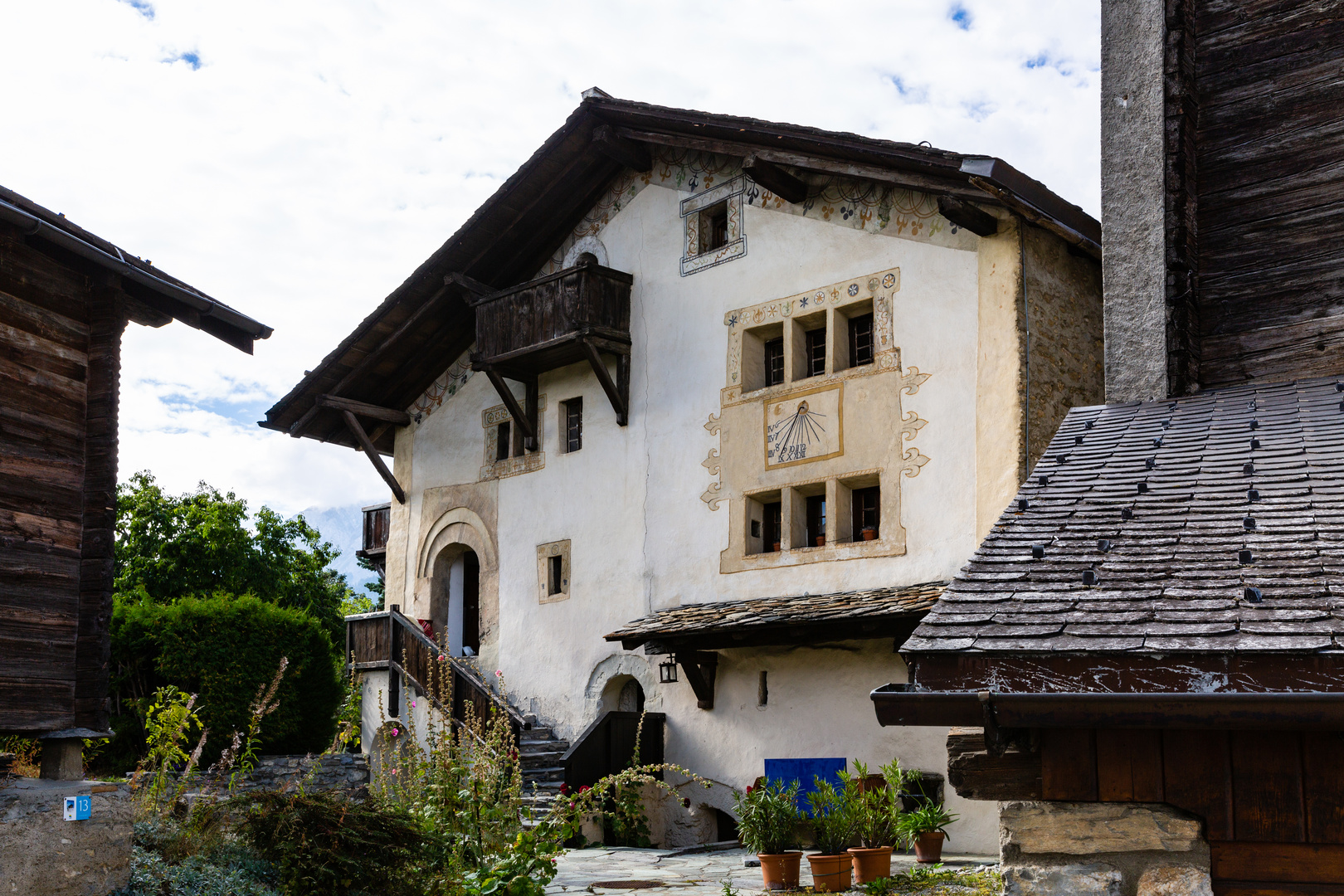 Le Manoir - altes Haus in Lens