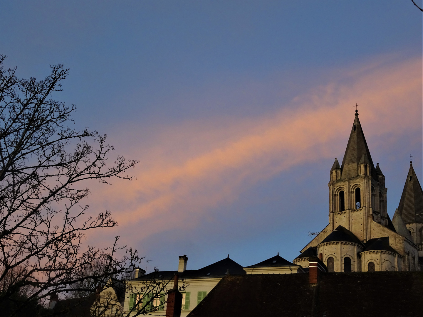 Le matin Collégiale St Ours