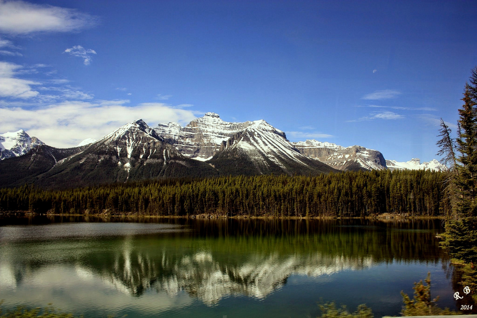 LE MIROIR DU LAC