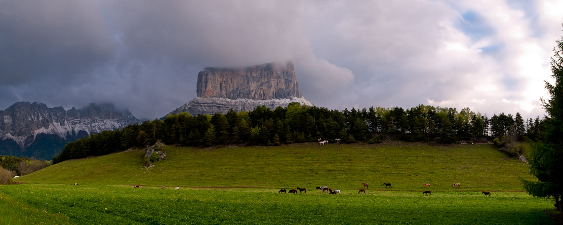 Le mont-aiguille