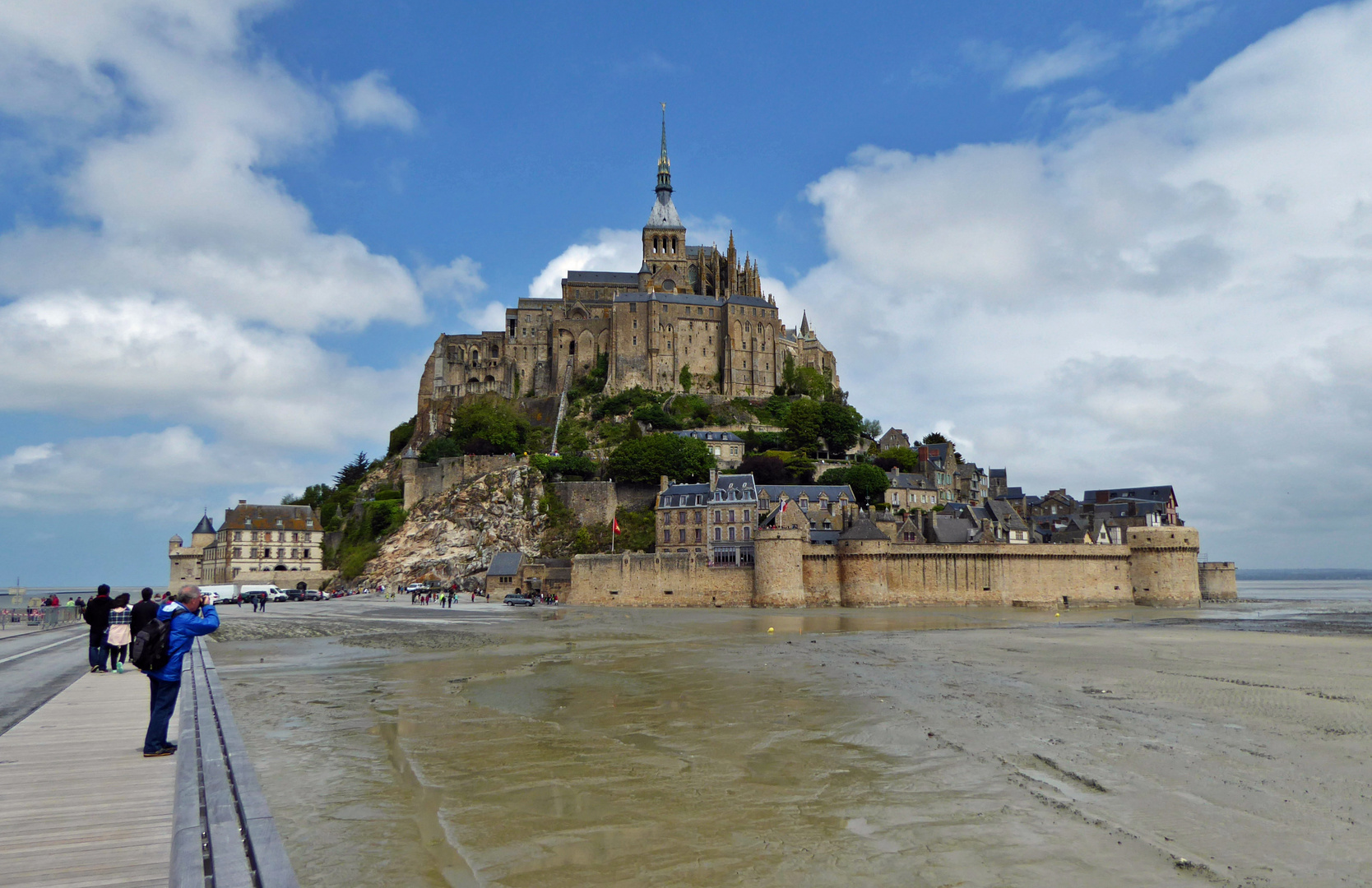 Le Mont - Saint - Michel