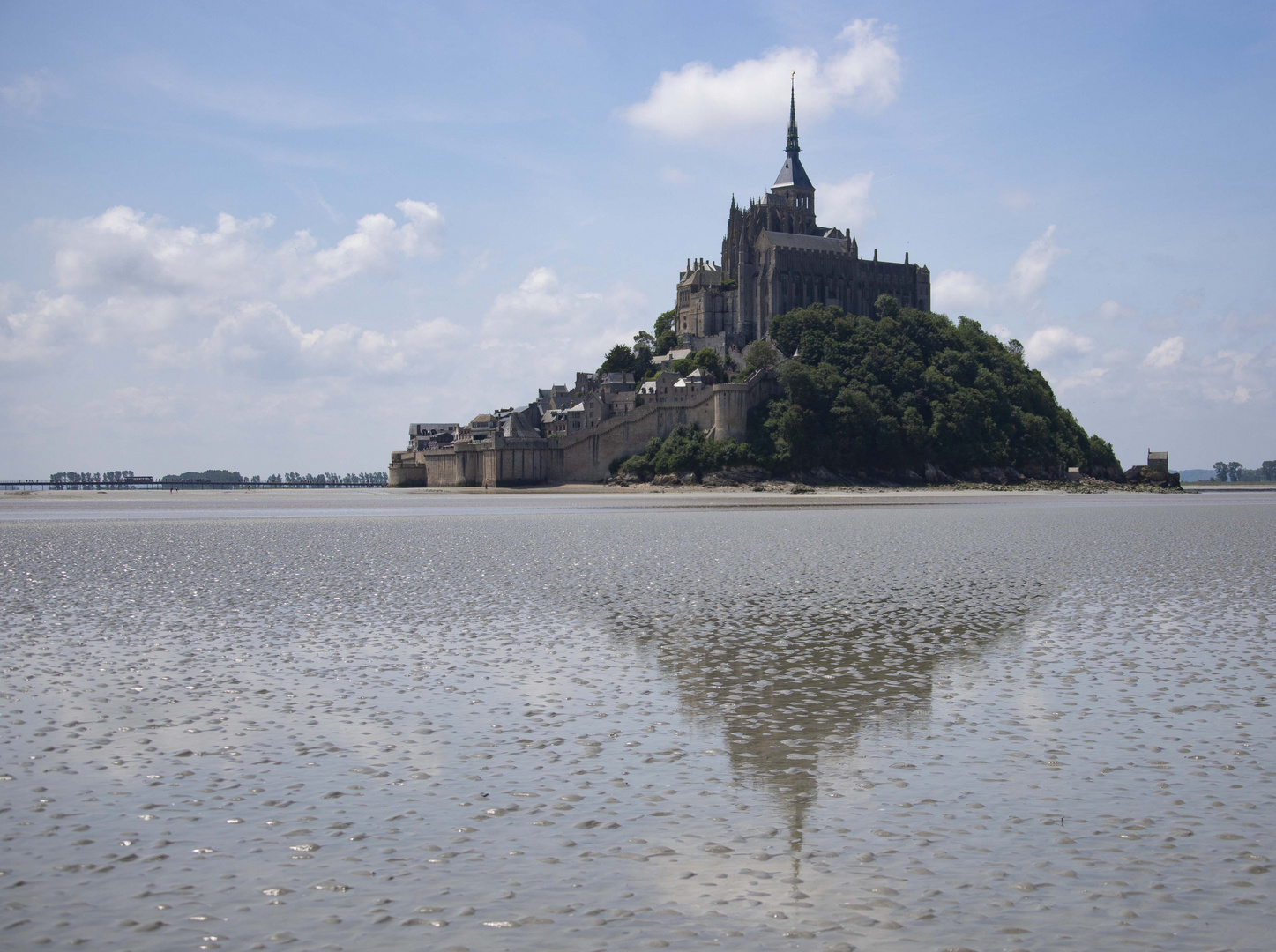 Le  Mont St. Michel