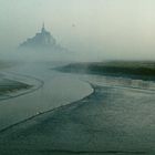 Le Mont St Michel im Morgennebel