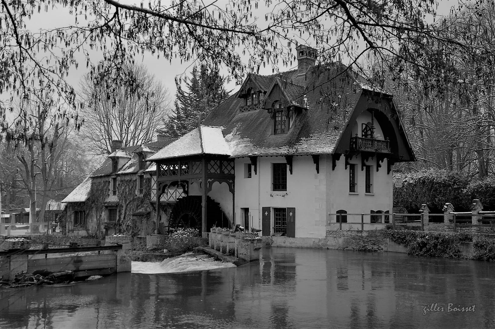 le moulin de Fourges en hiver