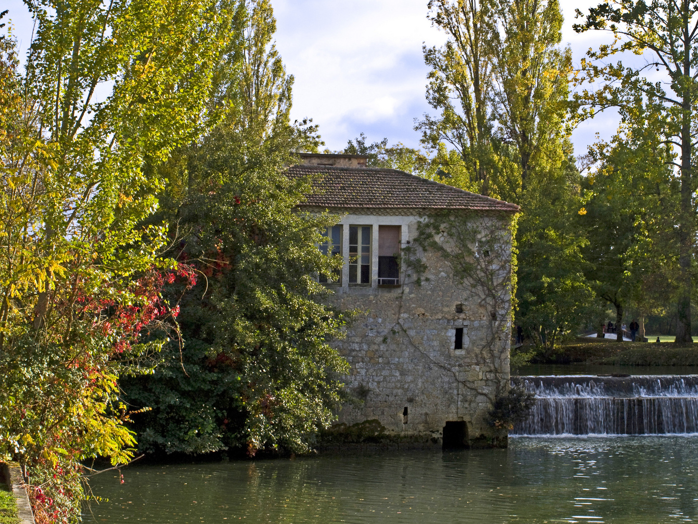 Le Moulin de Gauge à Condom, en début d’automne