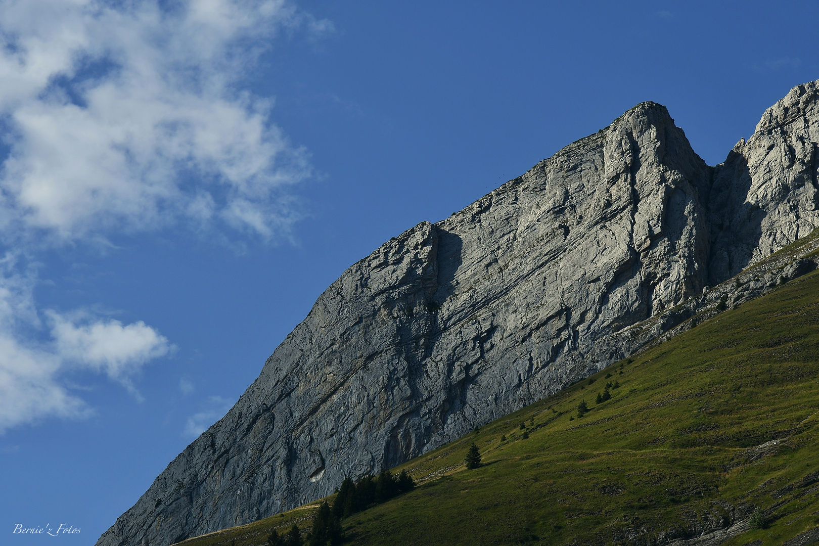 Le mur des Aravis