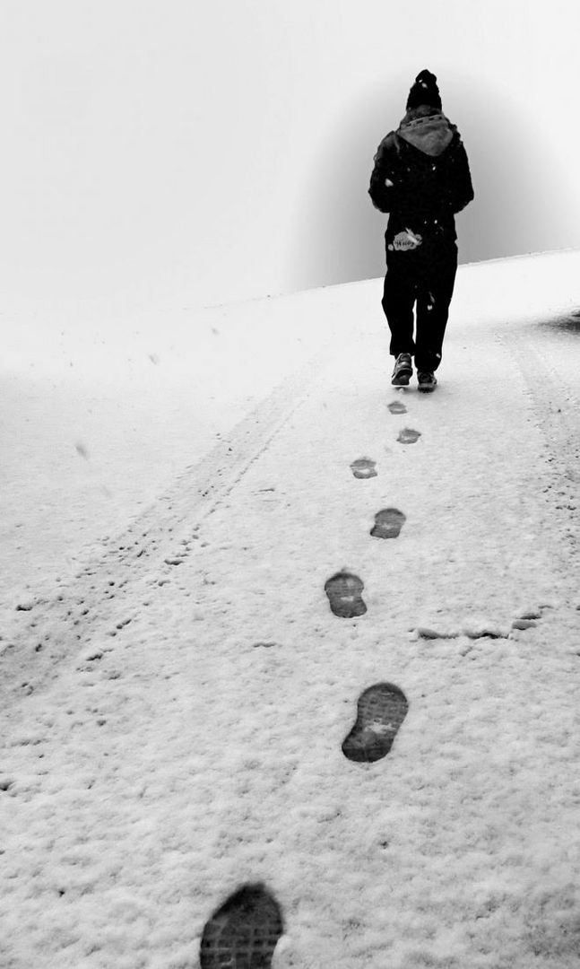 Le orme dei pensieri sulla neve