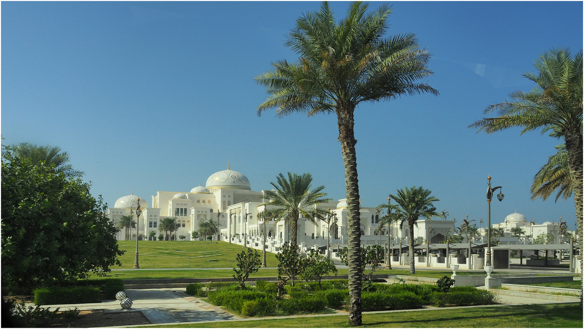 Le Palais Présientiel  -  Qasr Al Watan - Abu Dhabi