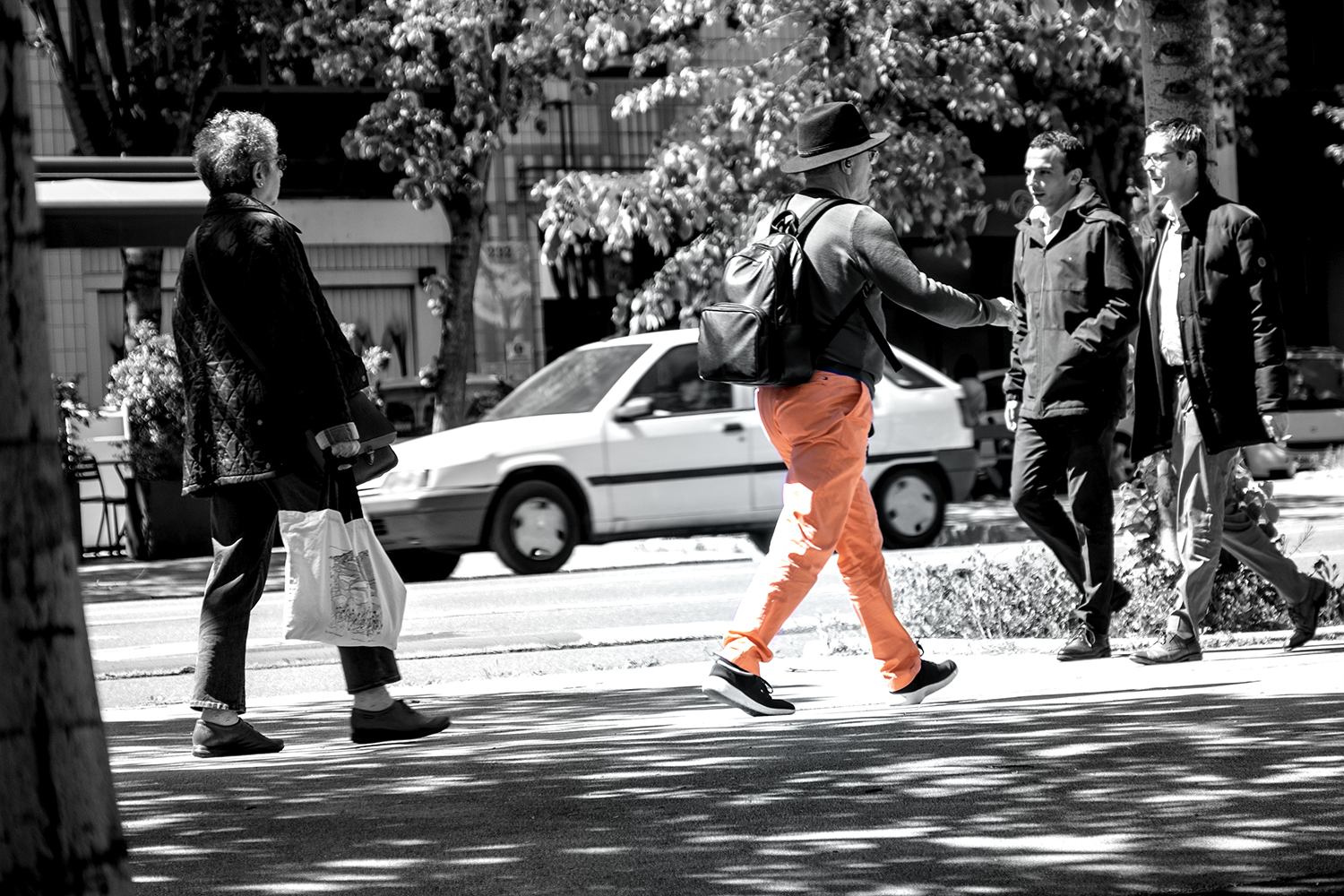 Le pantalon orange