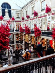 Le Passage Pommeraye en tenue de fête 