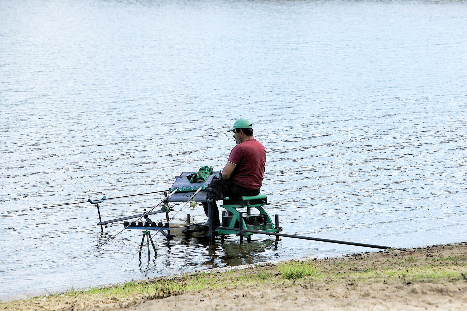 le pêcheur du lac !