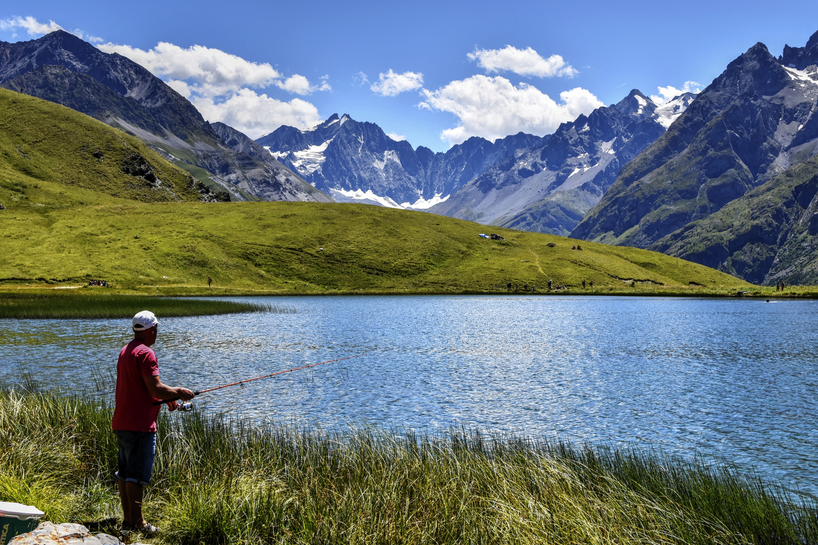 le pêcheur du lac du Pontet