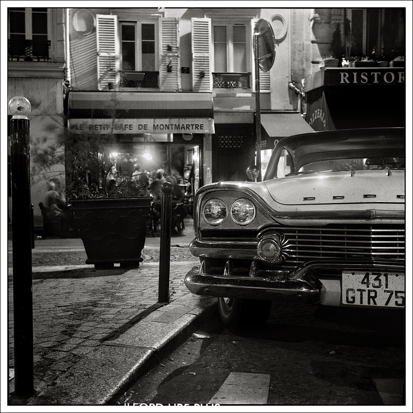 Le Petit Cafe de Montmartre