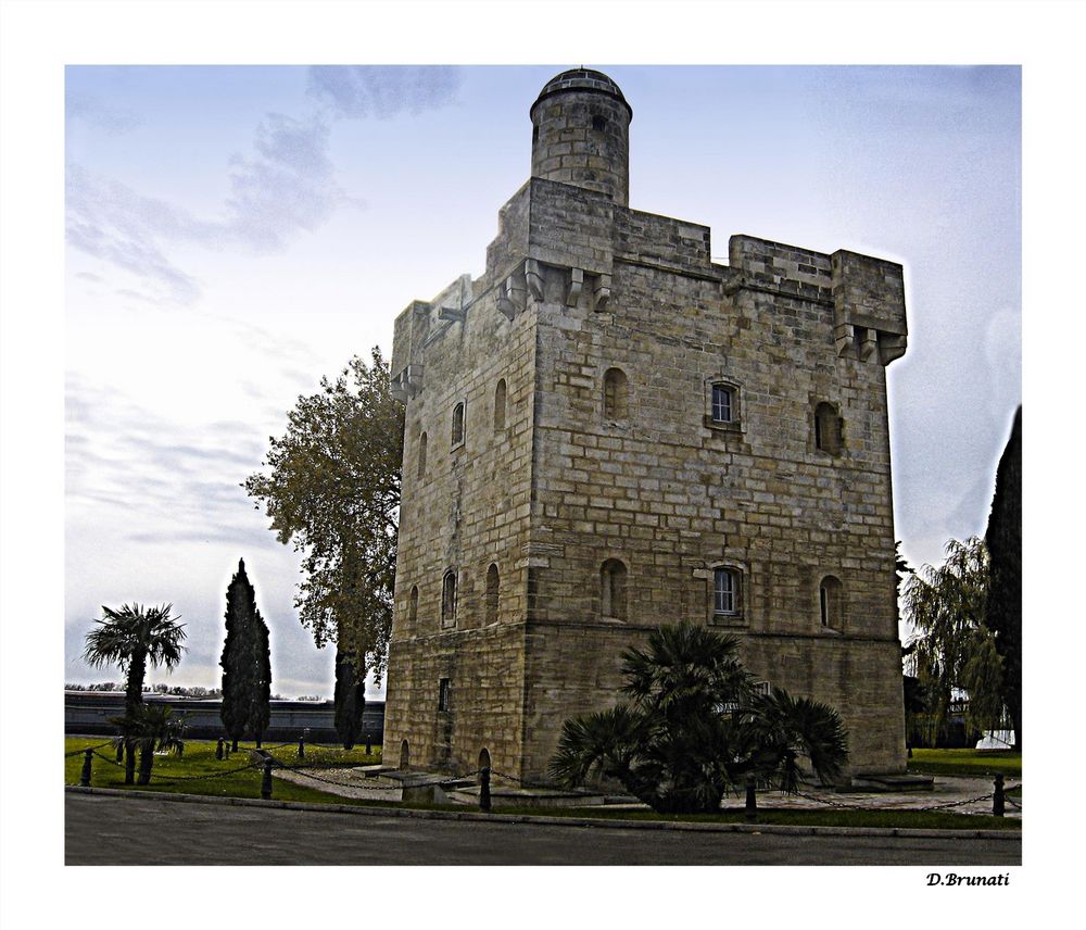 Le petit château.