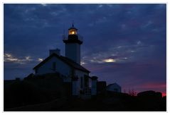 le petit phare de pontusval...........