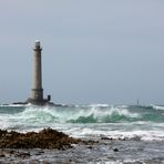 Le phare aux vagues.