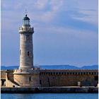 Le phare sur la jetée