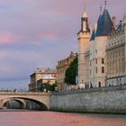 Le pont au Change et la conciergerie