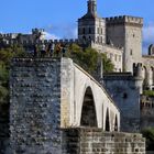 Le pont Benezet et le palais des Papes D’Avignon 