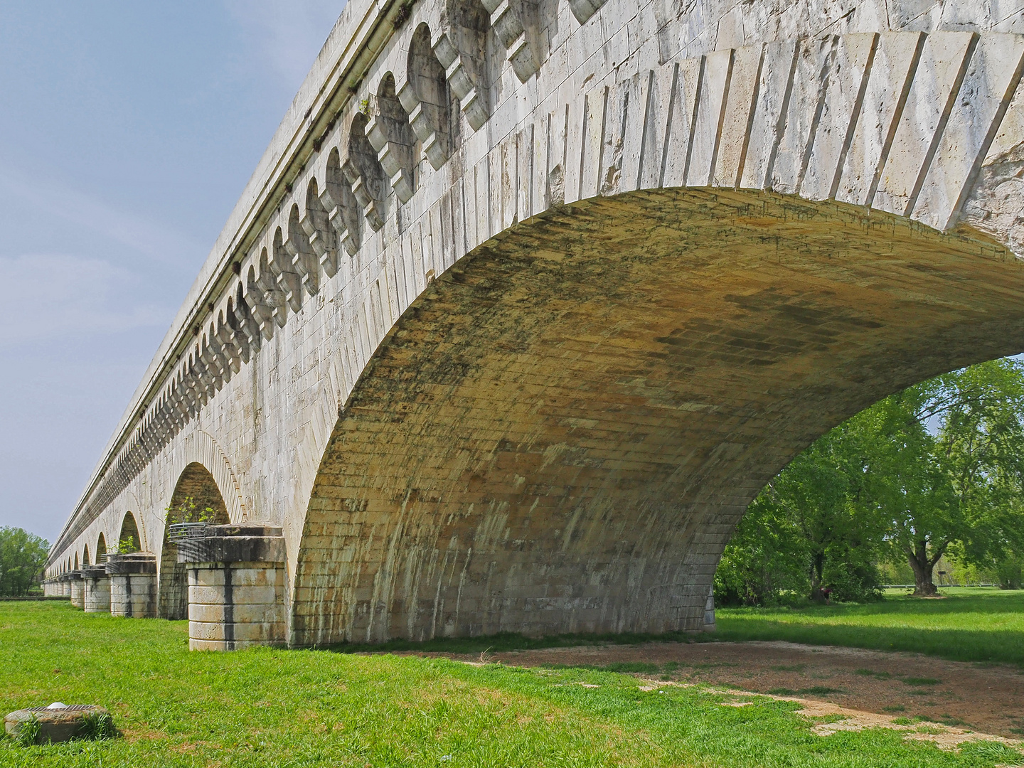 Le Pont-canal d’Agen, de plus près