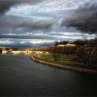 Le pont d'Avignon...