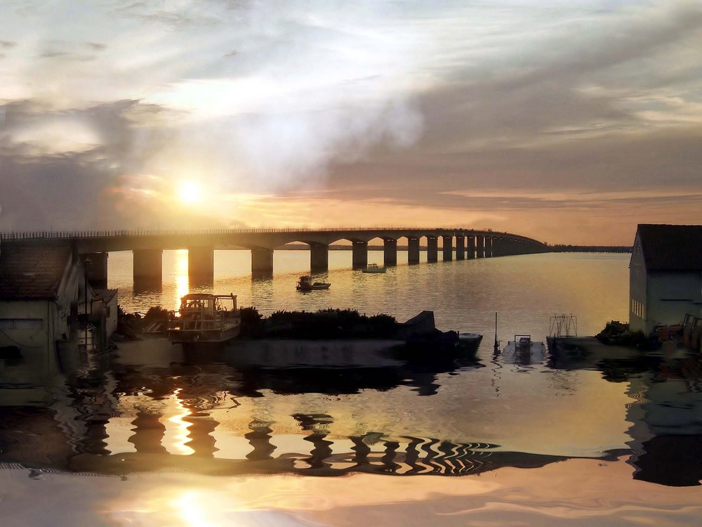 LE PONT DE L ILE D OLERON ........