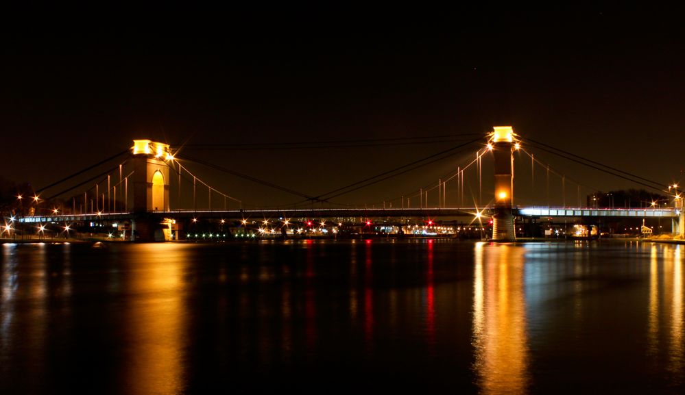 Le pont du Port à l'Anglais Image & Photo de DreyBerry de Concours Photo de Nuit Le pont du Port à l'Anglais Image & Photo de DreyBerry de Concours Photo de Nuit