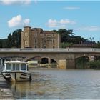 Le pont et le Moulin Barlet vus du port de Condom