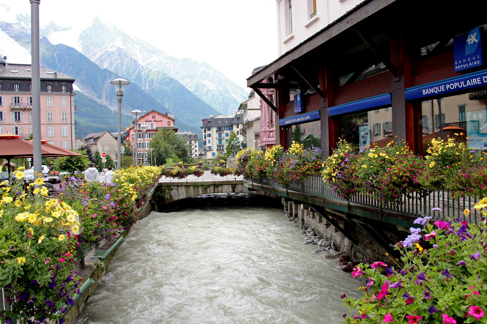 Le pont fleuri