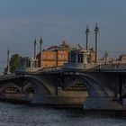 Le Pont Lejtenanta Chmidta à Saint-Petersbourg