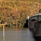 le pont qui mène à l'automne