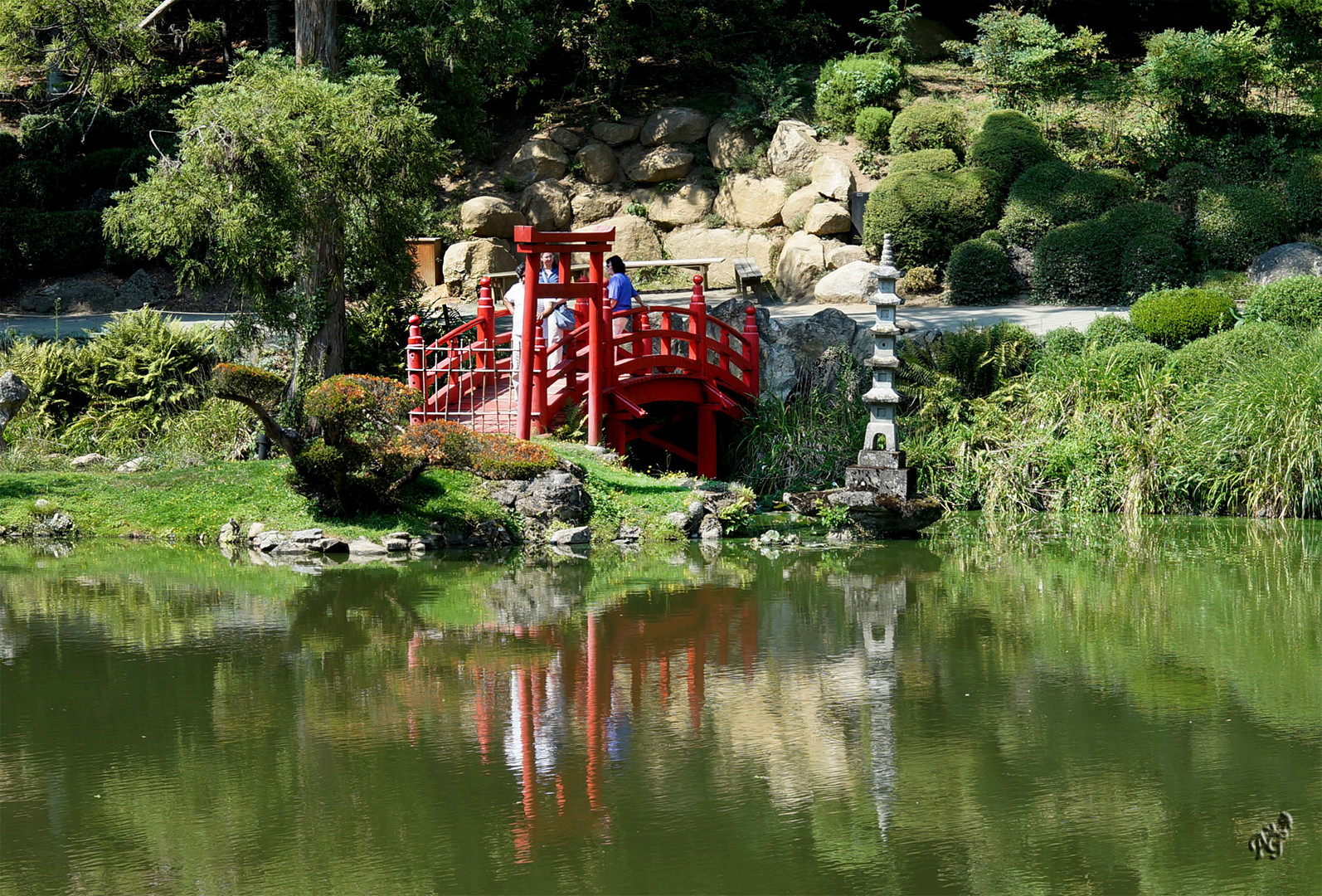 Le pont rouge ...