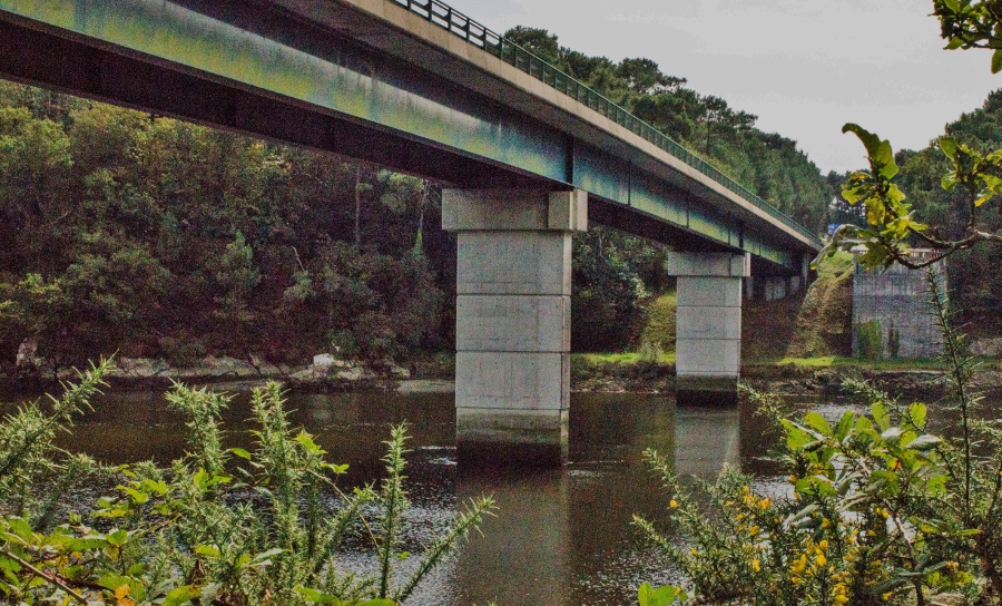 Le pont St-Maurice sur la Laïta