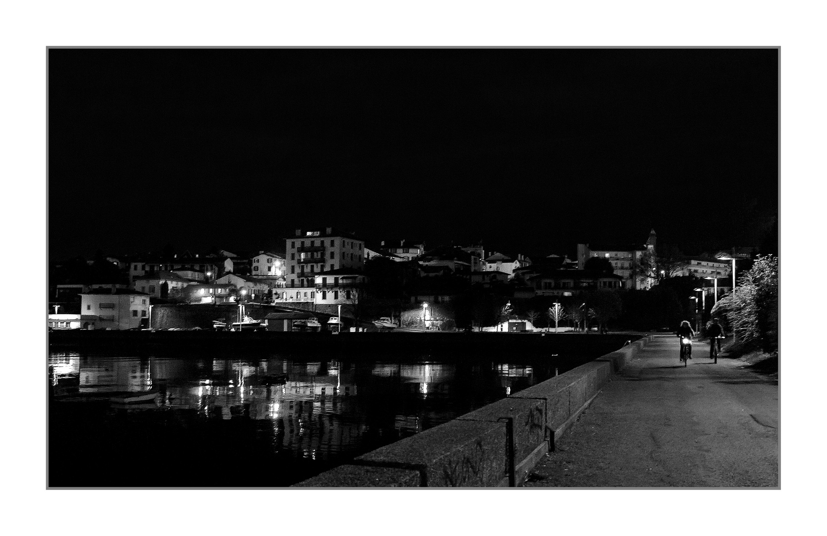 Le port de Caneta Hendaye