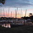 le port de Cassy-Lanton au levé du soleil