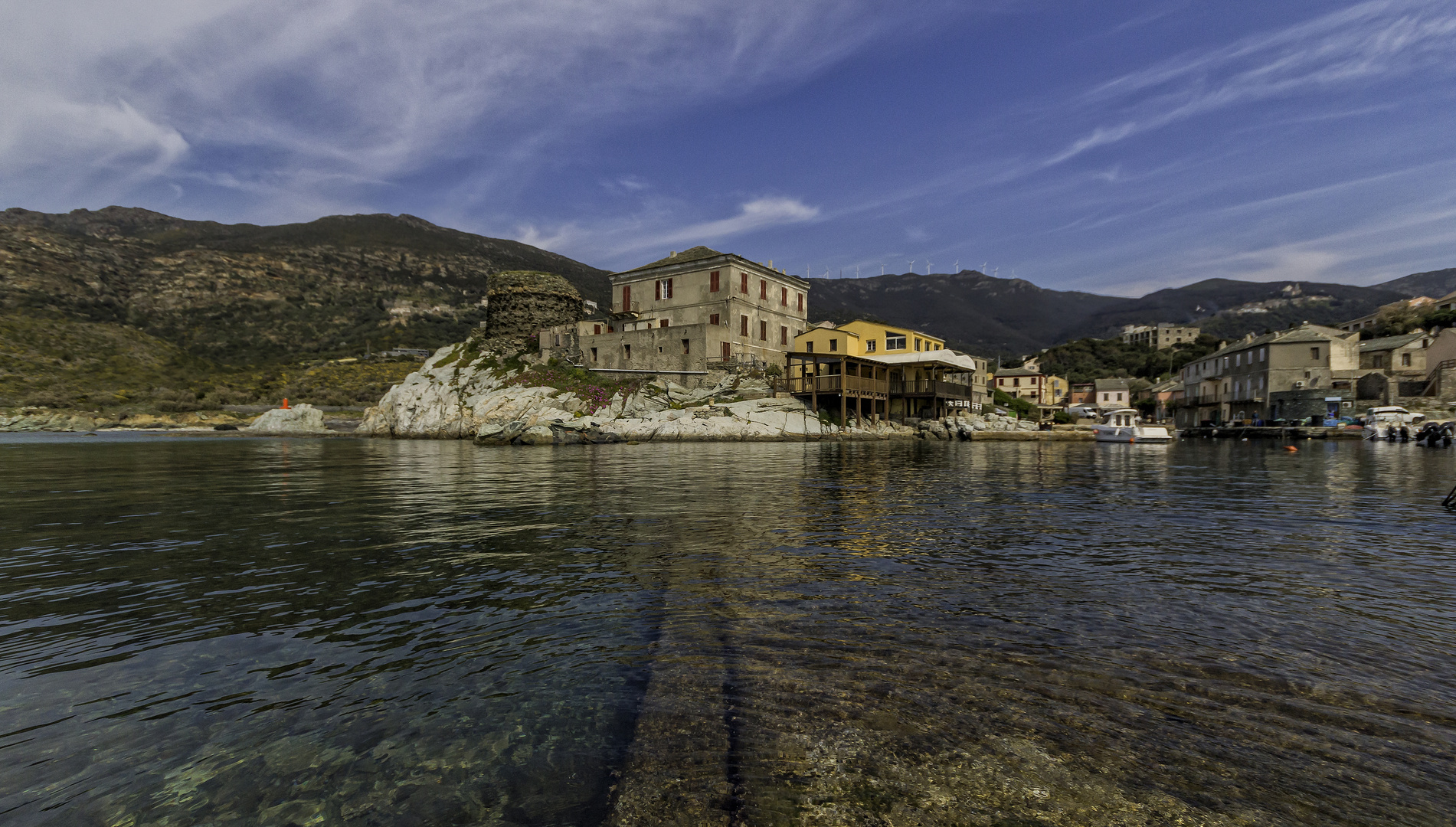 Le port de Centuri 