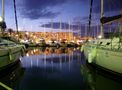 Le port de plaisance en nocturne de JM2 